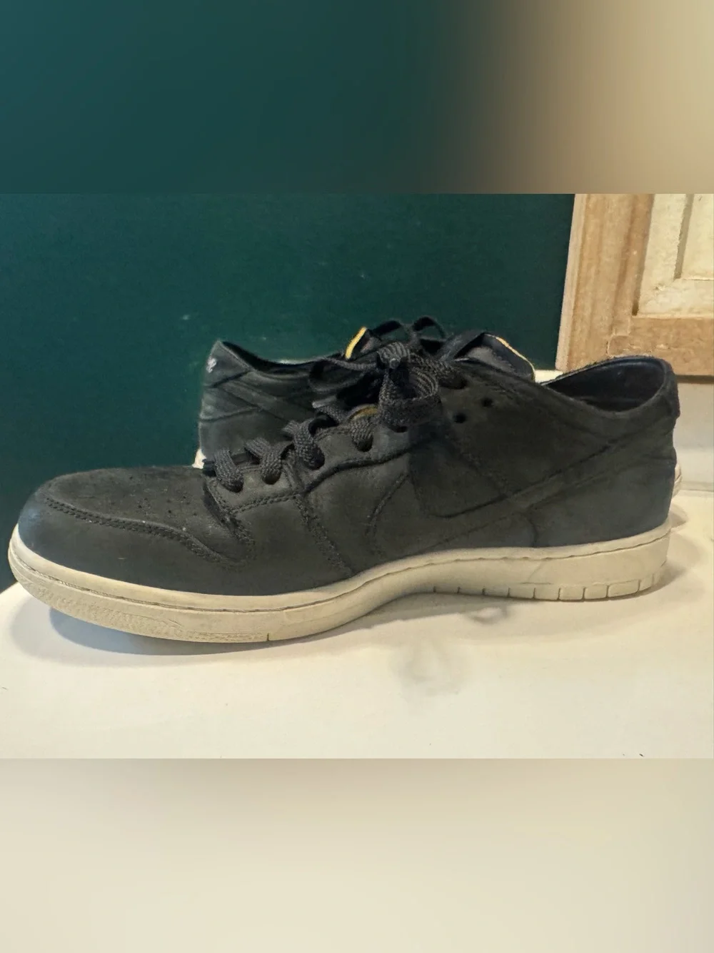 Nike SB Dunk Low Black Suede Low-Top Sneakers - Men Size 12